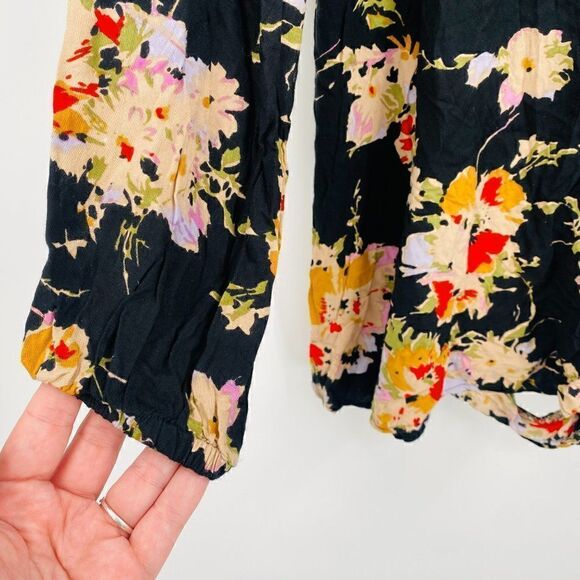 Billabong Size Large Black Secret Moons Long Sleeve Floral Boho Romper - Picture 7 of 12